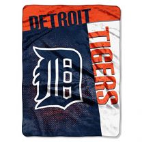 MLB Detroit Tigers "Strike" Raschel Throw Blanket, 60" x 80"