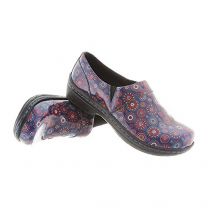 Klogs Footwear Women's Mission Closed-Back Nursing Clog