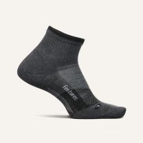 Feetures Unisex Trail Max Cushion Quarter Running Socks Grey - EC201648