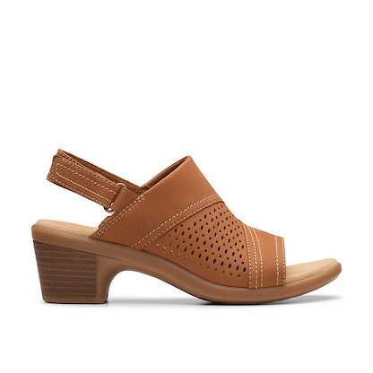 Clarks Women's Emily 2 Mist Sandal Tan Nubuck - 26181677