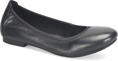 Born Women's Julianne Flat Black Full Grain Leather - B78203