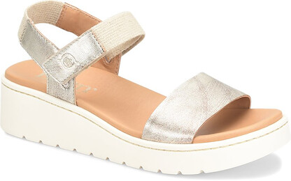 Born Women's Kayla Sandal Light Gold (Panna Cotta) - BR0072330