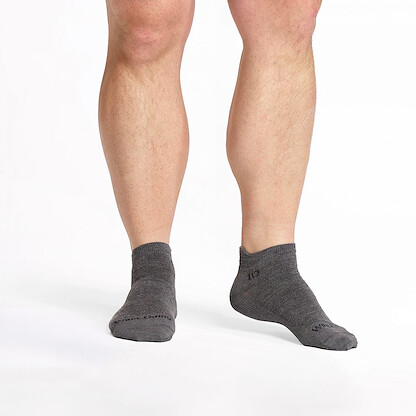 WIDE OPEN SOCKS Men's Solid Lightweight Ankle Socks Gray - 9013-GRAY