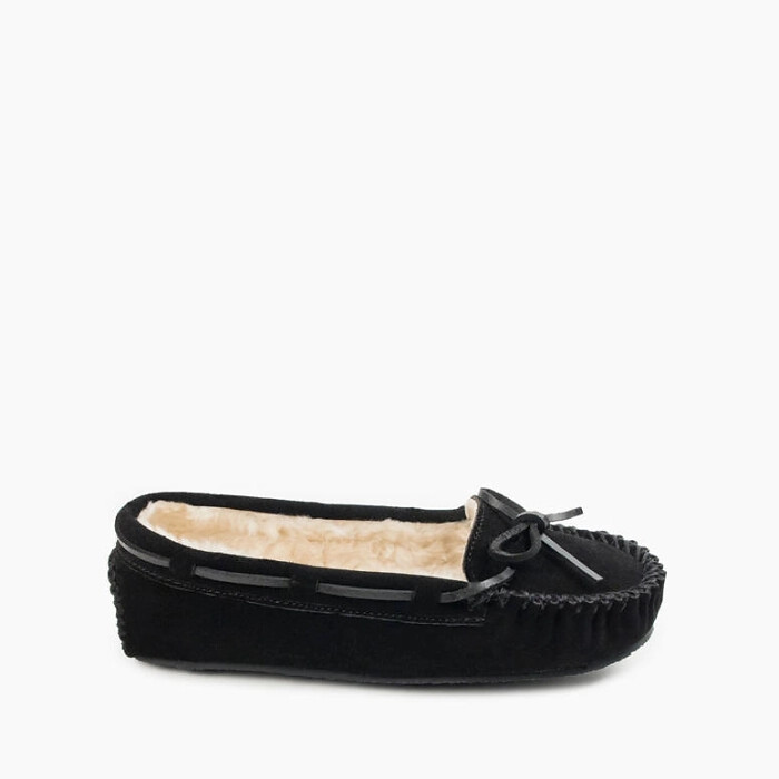 Minnetonka Women's Cally Slipper Black - 4010-BLK